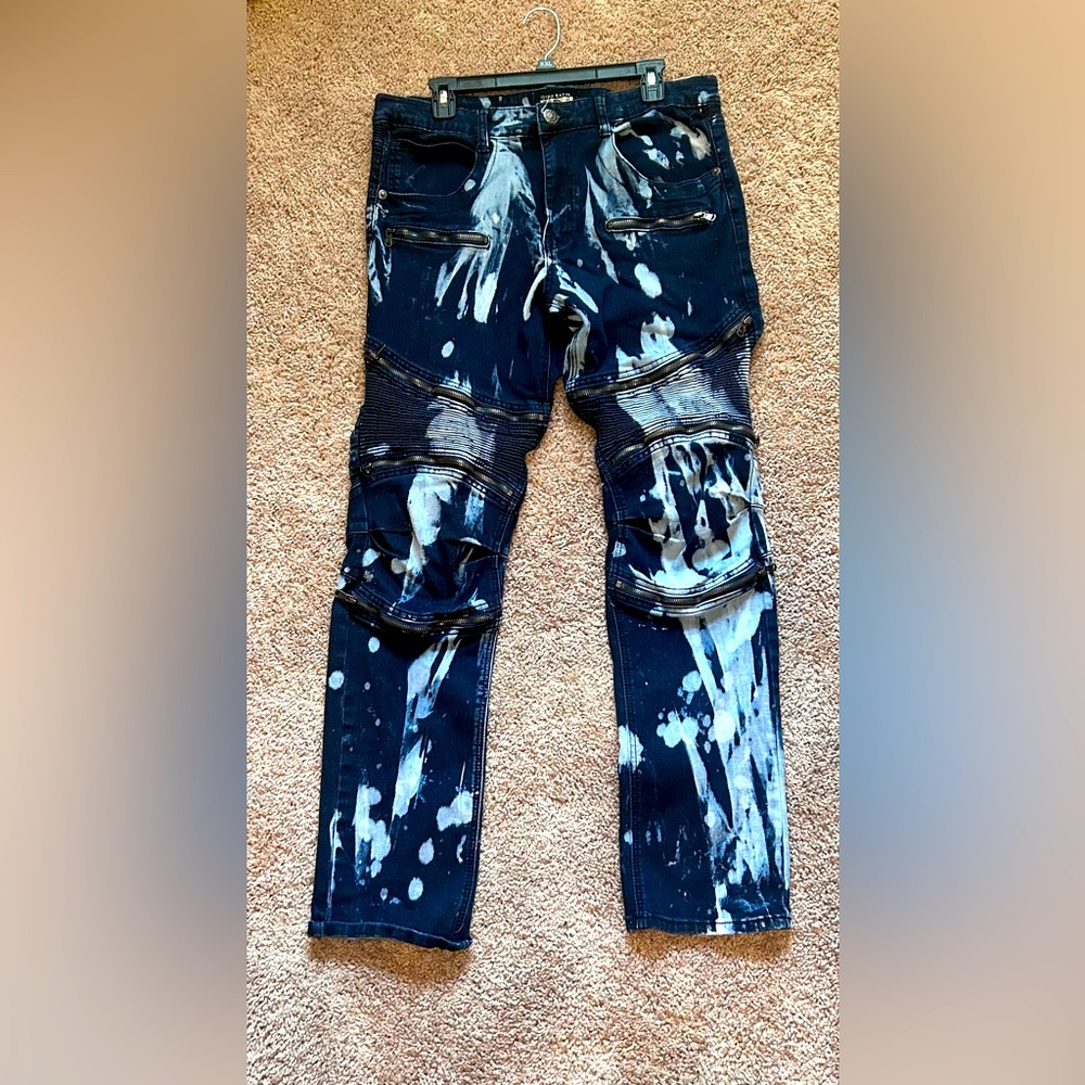 Gray Earth  High Quality Fine Goods Streetwear Jeans. L34-W32 Worn once